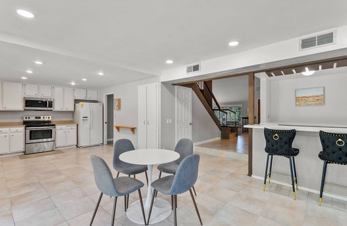 Valle Lindo House | Spruce Tree Oasis - Luxurious 4BR Home with Private Pool in Diamond Bar#42117