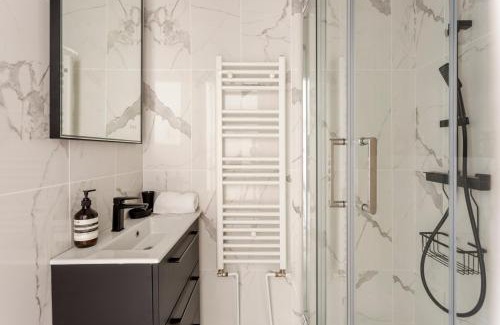 Ternes Apartment | Square Villaret Studio
