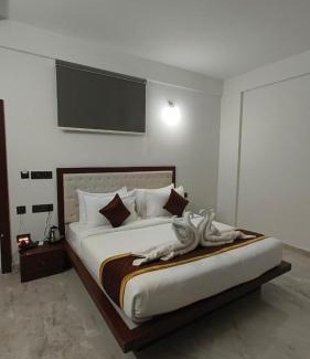 Attibele Hotel | Sree Brewery and kitchen