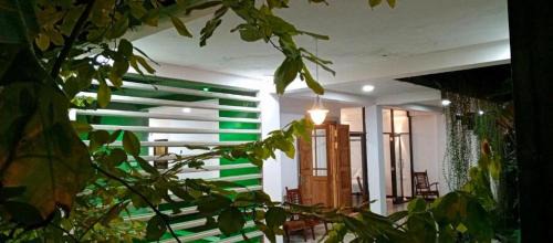Hikkaduwa Villa | Sri Holiday House - Hikkaduwa