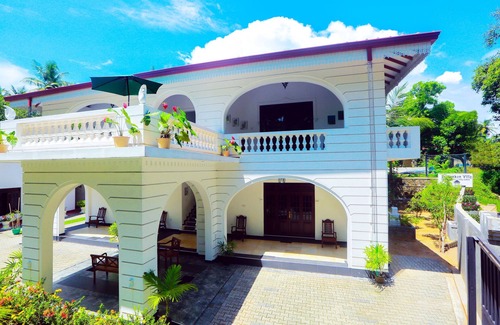 Kathaluwa Villa | SRI LANKAN VILLA - Your Dream Tropic Luxury Holiday Residance