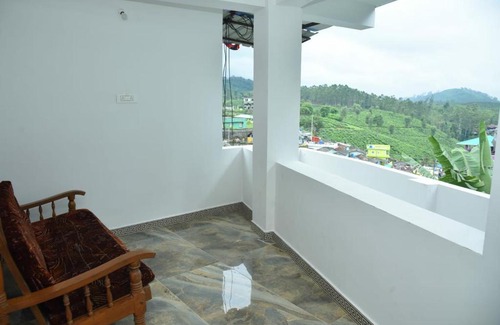 Valparai House | Sri Murugan Homestay