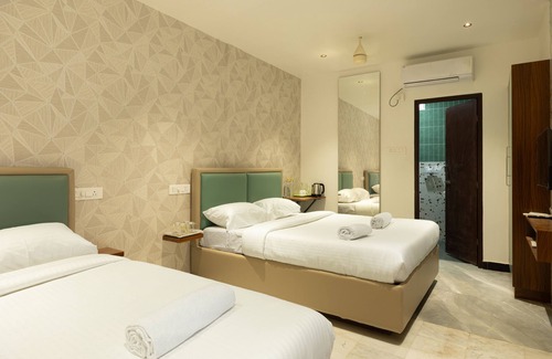 Peelamedu Hotel | Sri Varee Residency