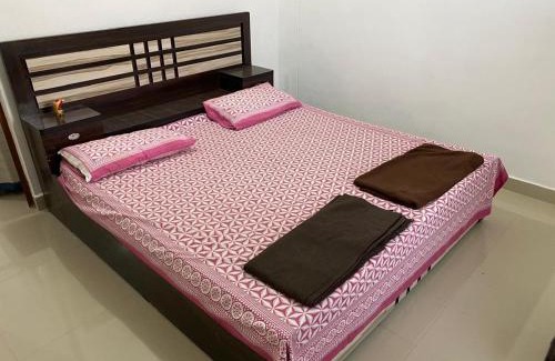 Faizabad Apartment | SRIRAM HOMESTAY 01 KM to SRI RAM MANDIR