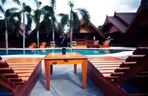 Cha-am Resort | Srisawat Resort