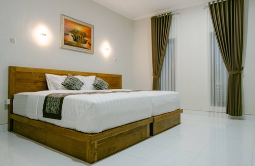 Keramas House | Sriwedari House Keramas