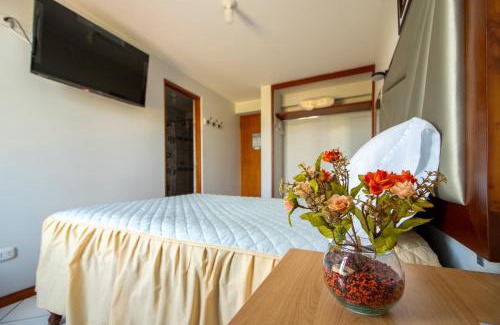 Jose Luis Bustamante y Rivero Hotel | Ssamana María Apartment & Guesthouse
