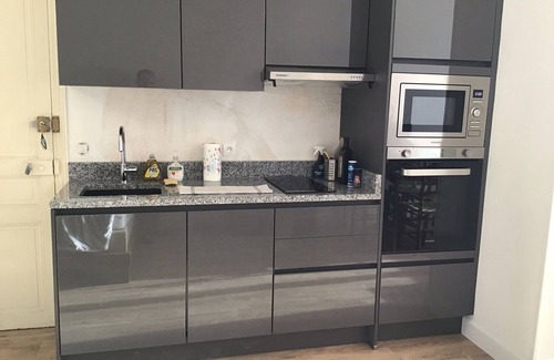 Ax-les-Thermes Apartment | St 1, 3/4 pers, 27 m2, good location, ideal for vacations.