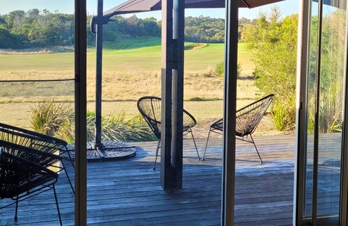 Fingal House | St Andrews Beach Golf Escape- entire townhouse, private on course location!