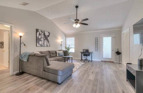 Murfreesboro House | St Andrews- Location! Beautiful Newer home