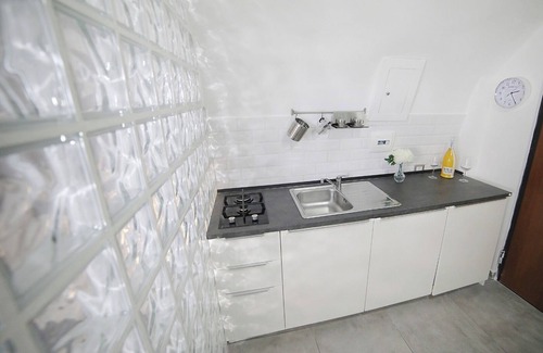 Quartieri Spagnoli House | St. Anne House