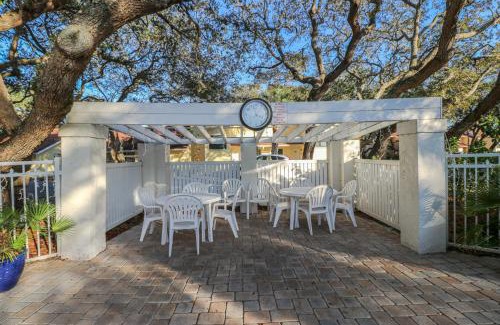 St. Augustine Beach House | St Augustine Beach & Tennis Resort 619