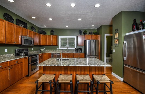 Crellin House | St. Bart's Retreat | Pet Friendly, Lakefront Home!
