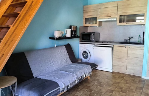 Saint-Cyprien Plage Apartment | St Cyprien Air-conditioned house near the beach with swimming pool