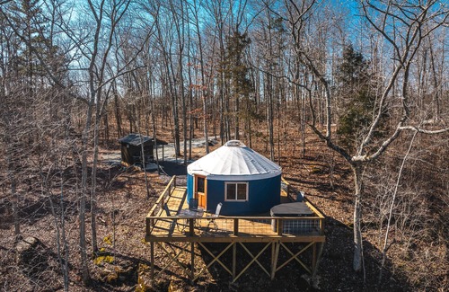 Fredericktown Cabin | St Francis River: The Blue Yurt and Hot Tub