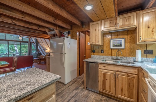 Wright City Ski Chalet | St. Gallen Shores by Innsbrook Vacations!
