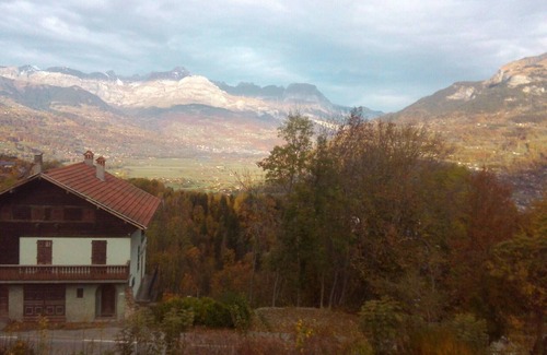 Saint-Gervais-les-Bains Apartment | St Gervais, Home With A View Dble Bedroom Child Bed Pkg Central quiet venue