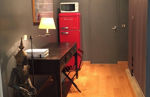 Saint-Thomas-d'Aquin Apartment | St Germain des Pres -10 minutes from Musée du Louvre and Jardin des Tuileries