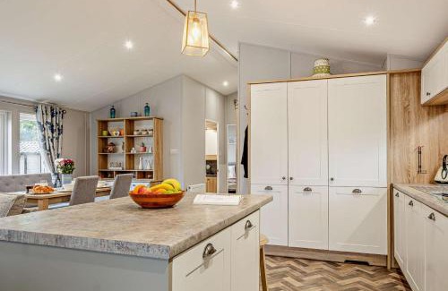 Ryde House | St Helens Beach Retreat