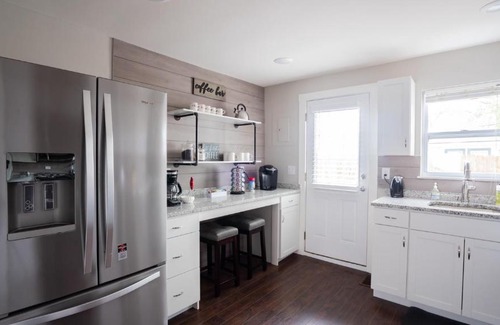 Williamstown House | St James Cottage near Ark Encounter