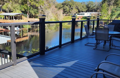 Welaka House | ST. JOHN'S RIVER HOUSE RETREAT WITH BOATHOUSE