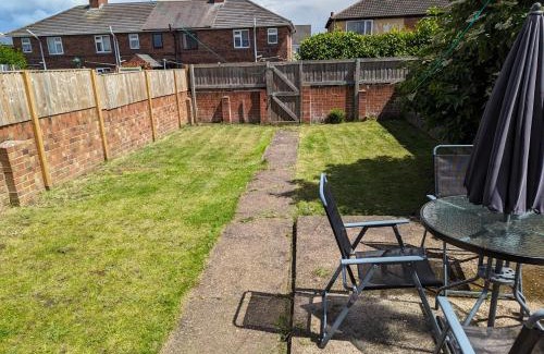 Doncaster Apartment | St Johns Hse-3BR-Sleeps 6-Fully Equipped-Workers-short, long stays