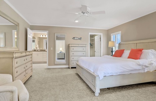 Astor House | St. Johns RIVERFRONT Key Lime House