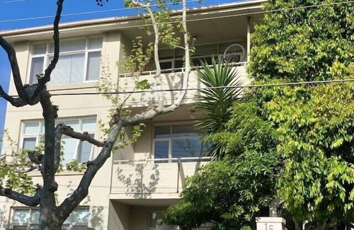 Elwood Apartment | St Kilda Elwood Aptmnt - Free Parking & Bathtub