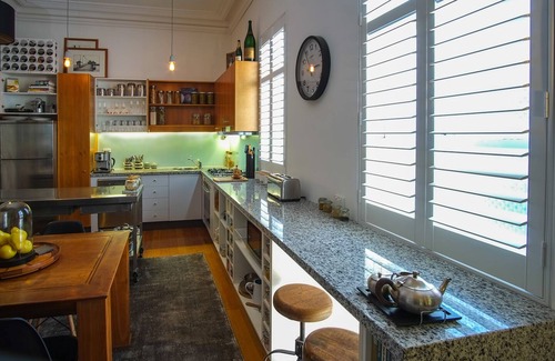 St Kilda Apartment | St Kilda Heritage Luxury - Fitz View Mansion Apartment