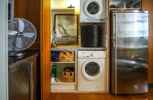 St Kilda Apartment | St Kilda Heritage Luxury - Fitz View Mansion Apartment