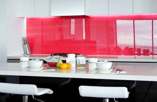 St Kilda Apartment | St Kilda Penthouse. Views. Spa.