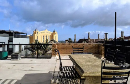 St Kilda Apartment | St Kilda Queen Studio Free Parking Wifi
