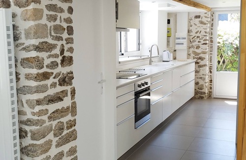 Saint-Nazaire House | St-Marc-sur-Mer - Beautiful restored house 100m², contemporary interior