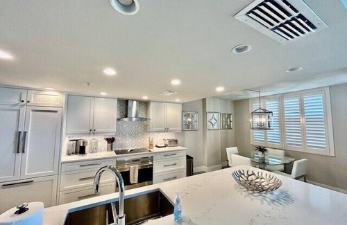 Pelican Bay Condo | St Marissa, Pelican Bay 20th Floor HAS IT ALL, VIEWS, POOL, BEACH & AMENITIES