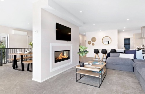 Queenstown House | St Matthews Views - Cecil