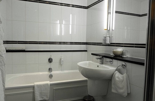 St Albans Hotel | St Michael's Manor Hotel