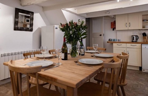 Port Isaac House | ST SAMSON, pet friendly, character holiday cottage in Port Isaac