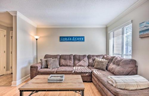 Saint Simons Heights Apartment | St Simons Island Condo Getaway 2 Mi to Beach