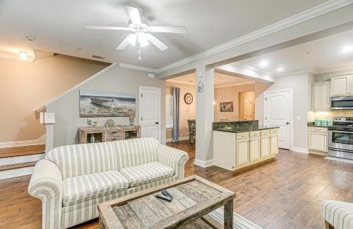 Saint Simons Island House | St Simons Island Haven Screened Porch, Pond View!