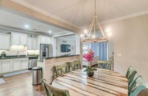 Saint Simons Island House | St Simons Island Haven Screened Porch, Pond View!