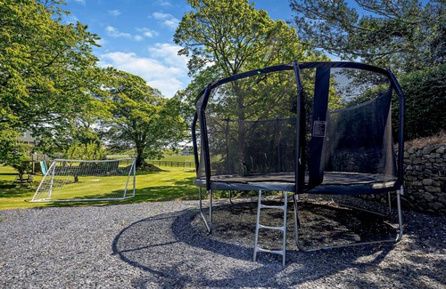 Garn Fadryn House | Stabal y Sarn - Two Bedroom House, Sleeps 5