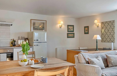Newton Ferrers Cottage | Stable Cottage at Yealmpton