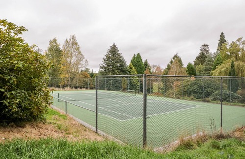 Perth Apartment | STABLE FLAT, pet friendly, with a garden in Scone