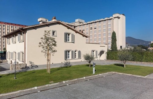 Novoli - San Donato Apartment | Stables 3 | Apartment Villa Carobbi