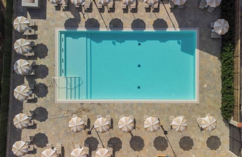 Novoli - San Donato Apartment | Stables 4 | Apartment Villa Carobbi