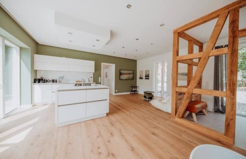 Riddagshausen Apartment | "stadt-land-scheune" - Luxuriös in Alten Gemäuern