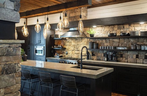 Morganton Cabin | Stag's Manor|Stunning Mtn Views|Fire Table|Hot Tub