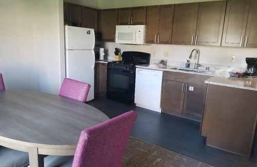 Cathedral City Resort | Stagecoach 2025 One Bedroom with Full Amenities Worldmark Cathedral City, Indio