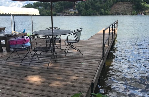 Piney House | Stan's Lake Hamilton II, MainChannel, Kayaks, Fire Pit, Swim/Boat Dock, Pontoon
