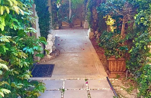 Palm Desert Cottage | Stand alone Casita. Very private with pool and spa.